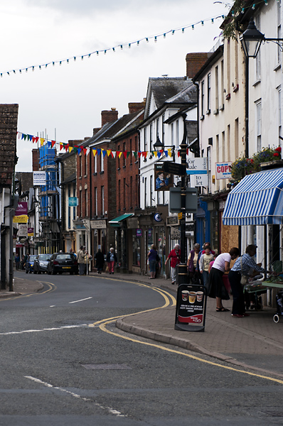 59.jpg - Joskin keskustassa heist� ehk� muutama sata